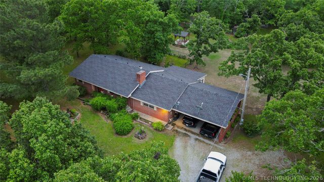 105 W Mockingbird Lane, Mcalester, OK 74501
