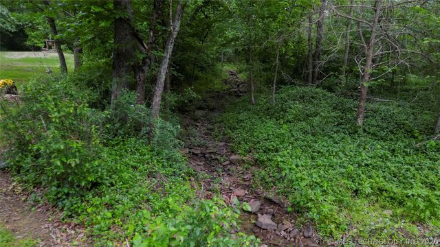105 W Mockingbird Lane, Mcalester, OK 74501