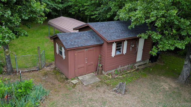 105 W Mockingbird Lane, Mcalester, OK 74501