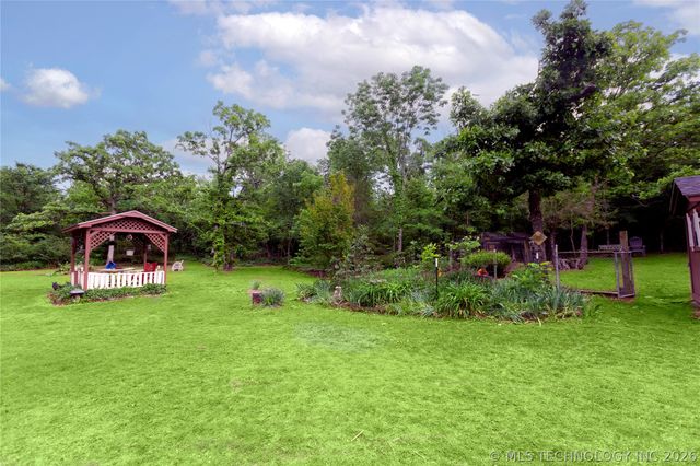 105 W Mockingbird Lane, Mcalester, OK 74501