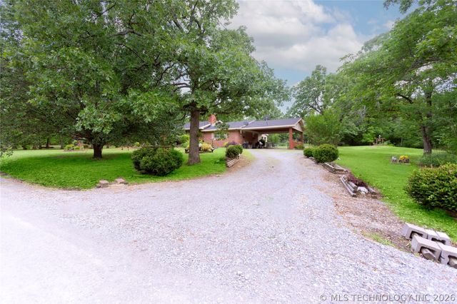 105 W Mockingbird Lane, Mcalester, OK 74501