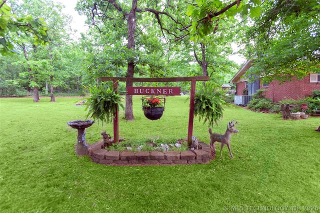 105 W Mockingbird Lane, Mcalester, OK 74501