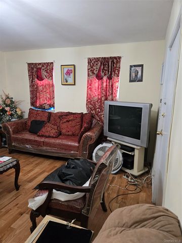13817 102nd Avenue, Jamaica, NY 11435