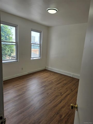 13817 102nd Avenue, Jamaica, NY 11435