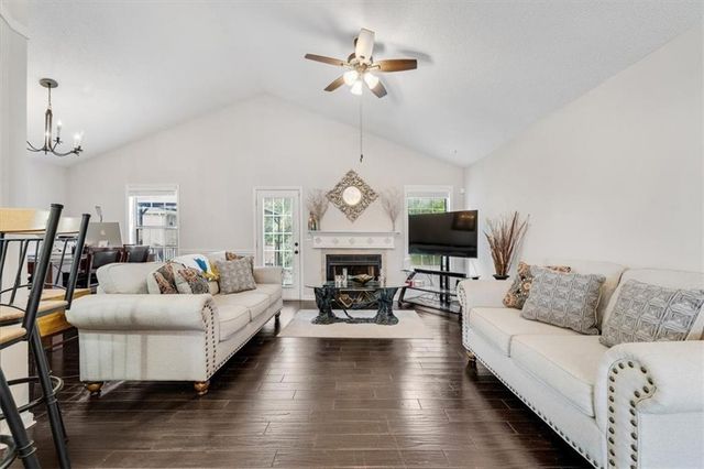 2705 OWENS SW Avenue, Marietta, GA 30064