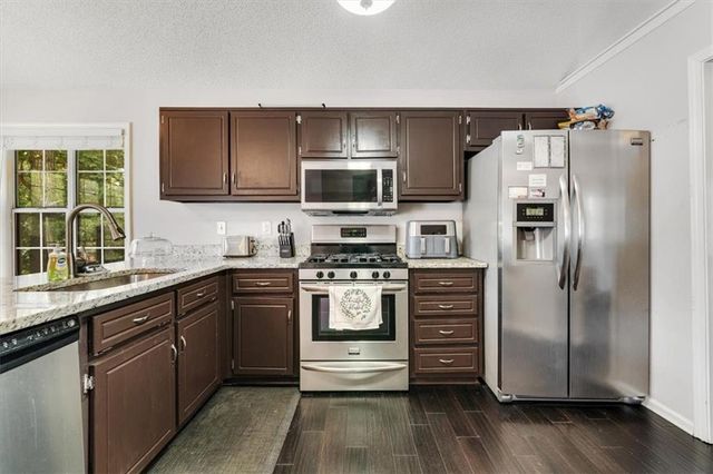 2705 OWENS SW Avenue, Marietta, GA 30064