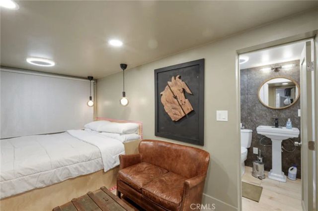 4449 Maple, La Mesa, CA 91941