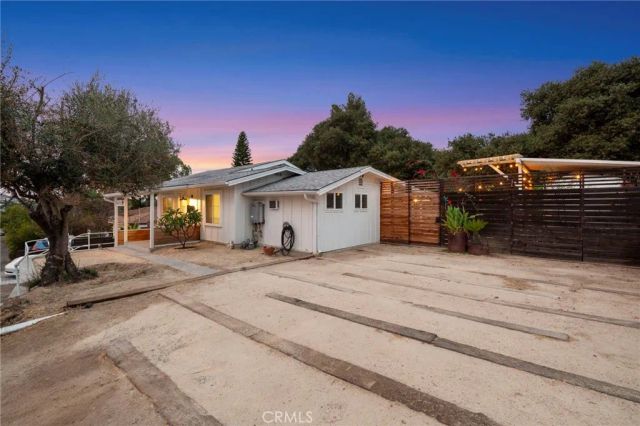 4449 Maple, La Mesa, CA 91941