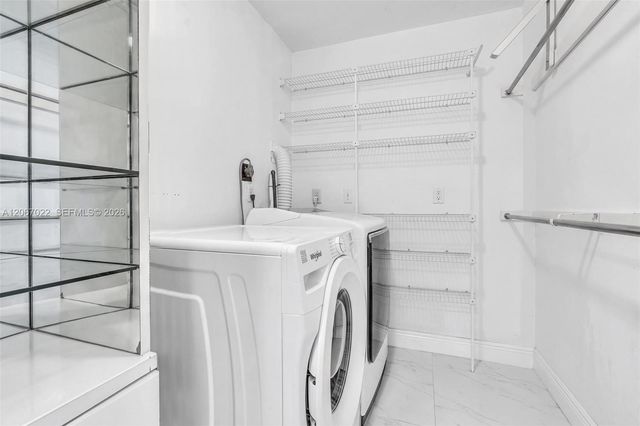 800 NE 195th Street 220, Miami, FL 33179