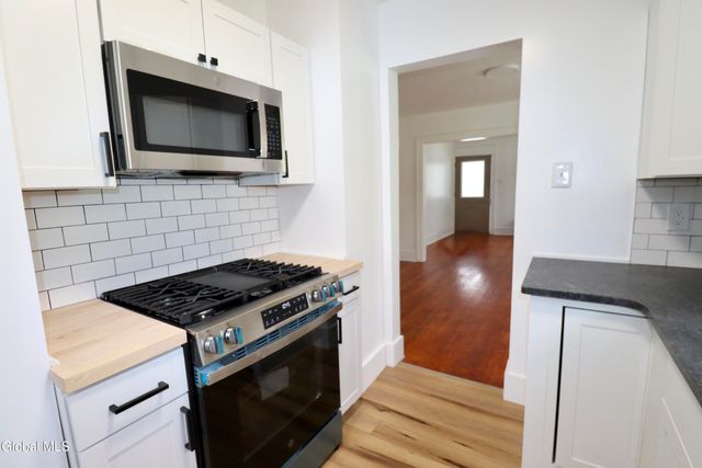 203 Jay Street, Scotia, NY 12302