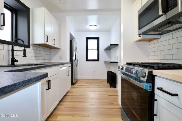 203 Jay Street, Scotia, NY 12302