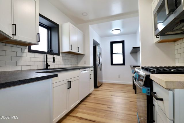 203 Jay Street, Scotia, NY 12302