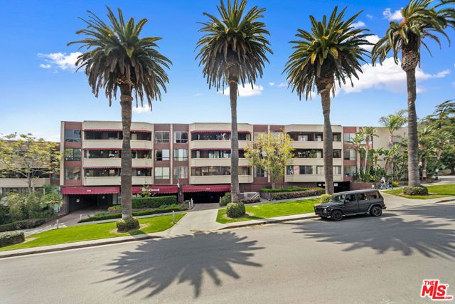 1745 Camino Palmero Street 439, Los Angeles, CA 90046