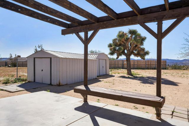 58859 Campero Drive, Yucca Valley, CA 92284