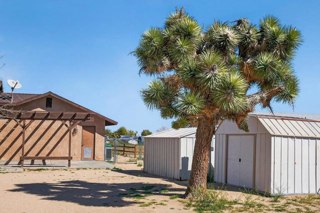 58859 Campero Drive, Yucca Valley, CA 92284