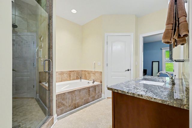 4050 Cantebury DR, Culleoka, TN 38451
