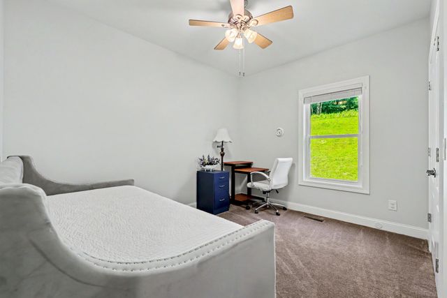 4050 Cantebury DR, Culleoka, TN 38451