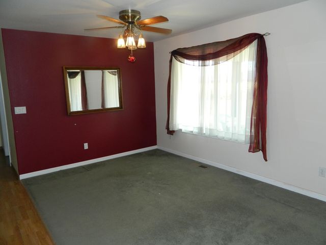 7531 Roberta Drive, Klamath Falls, OR 97603