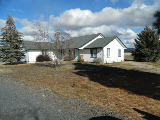 7531 Roberta Drive, Klamath Falls, OR 97603