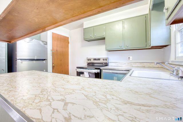 5 Fern Street, Norwalk, CT 06854
