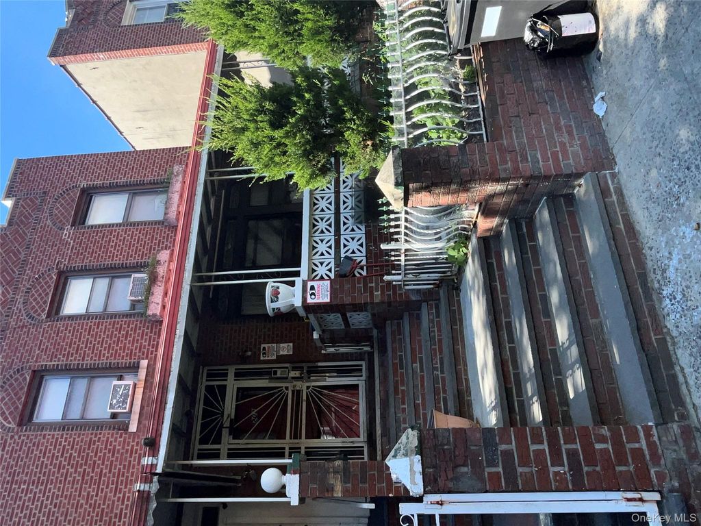 202 E 96th Street, Brooklyn, NY 11212