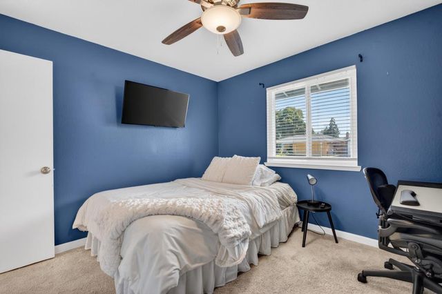 4575 Beechnut Way, Sacramento, CA 95823