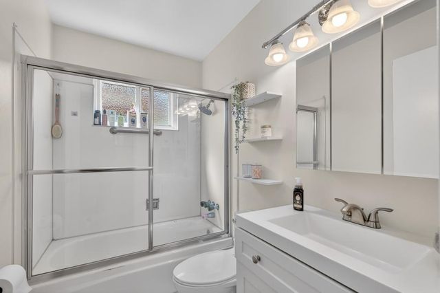 4575 Beechnut Way, Sacramento, CA 95823