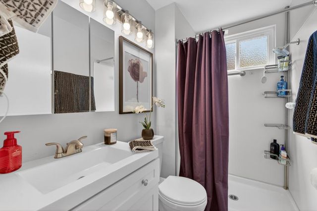 4575 Beechnut Way, Sacramento, CA 95823