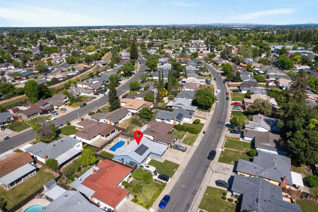 4575 Beechnut Way, Sacramento, CA 95823