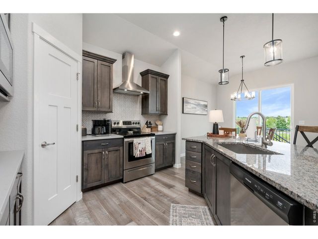 120 62nd Ave, Greeley, CO 80634