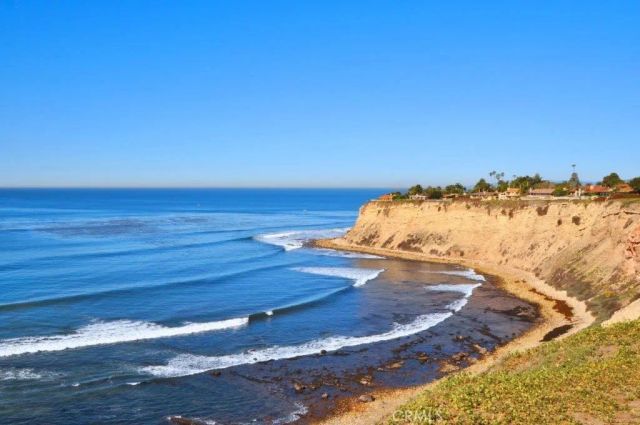 1 Yellow Brick Road, Rancho Palos Verdes, CA 90275
