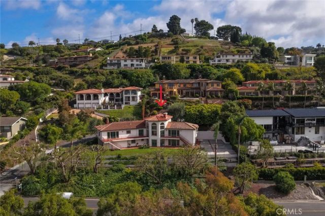 1 Yellow Brick Road, Rancho Palos Verdes, CA 90275