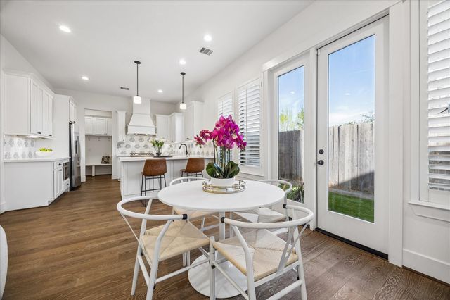 3504 Huntsford Drive, Houston, TX 77008