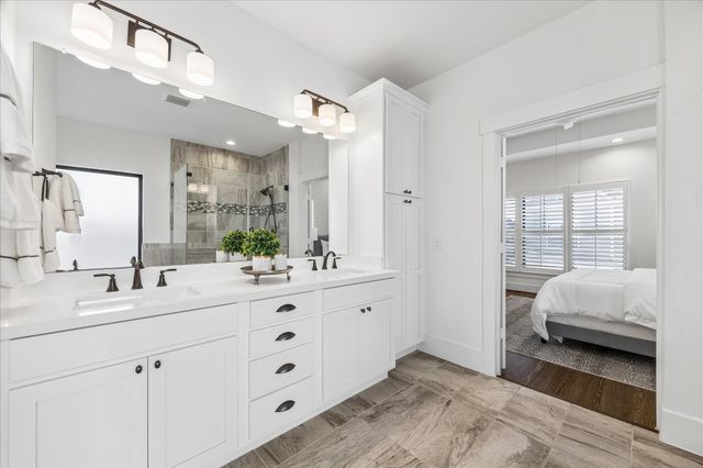 3504 Huntsford Drive, Houston, TX 77008