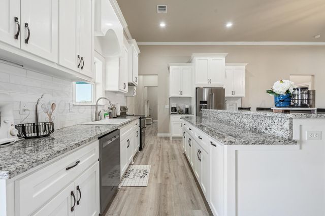 12832 W ROCKWELL Road, Amarillo, TX 79119