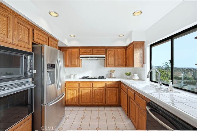 12070 Rideout, Whittier, CA 90601