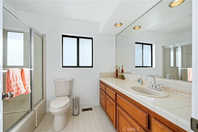 12070 Rideout, Whittier, CA 90601