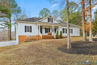 433 Elm Creek Dr, Manakin Sabot, VA 23103