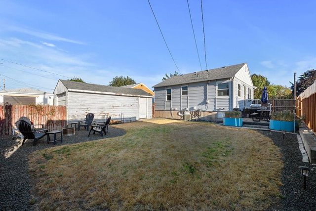1303 E Princeton Ave, Spokane, WA 99207