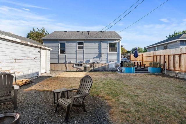 1303 E Princeton Ave, Spokane, WA 99207