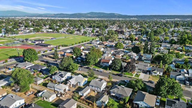 1303 E Princeton Ave, Spokane, WA 99207