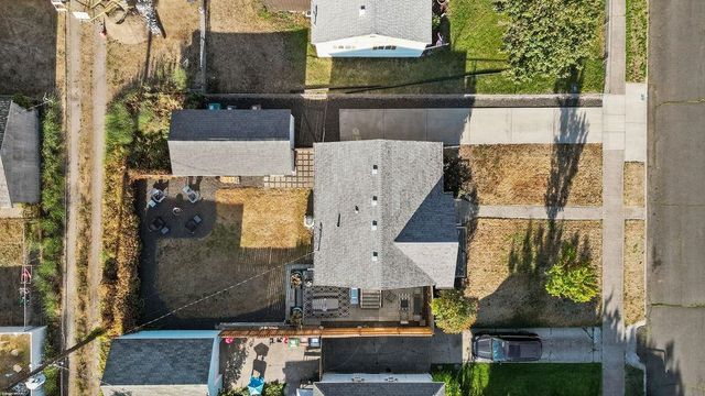 1303 E Princeton Ave, Spokane, WA 99207