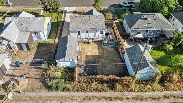 1303 E Princeton Ave, Spokane, WA 99207