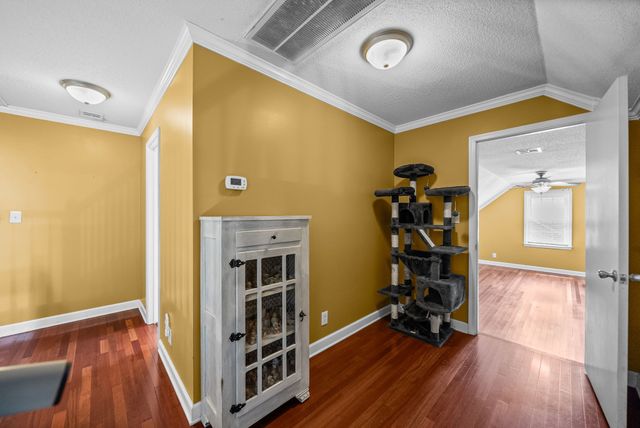 822 Creek Stone Dr, Clarksville, TN 37040