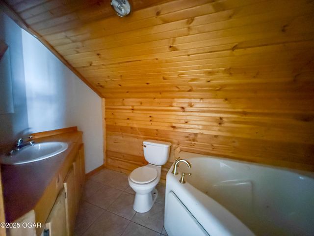 510 Miller Street, Carthage, MO 64836