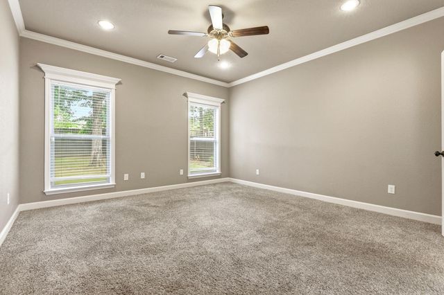 204 Forest Oak Drive, Jacksonville, AR 72076