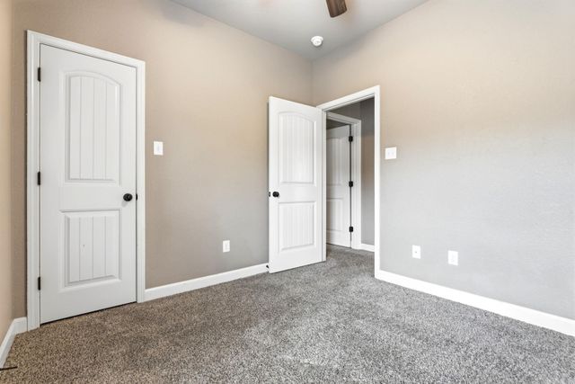 204 Forest Oak Drive, Jacksonville, AR 72076