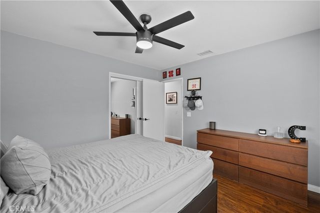 25065 Green Mill, Newhall, CA 91321