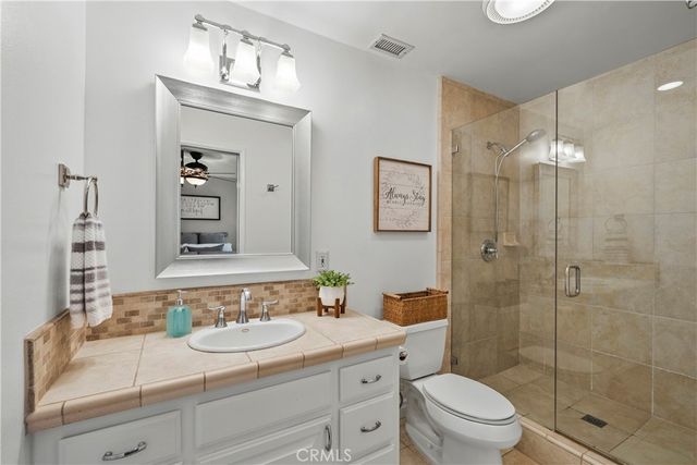 25065 Green Mill, Newhall, CA 91321