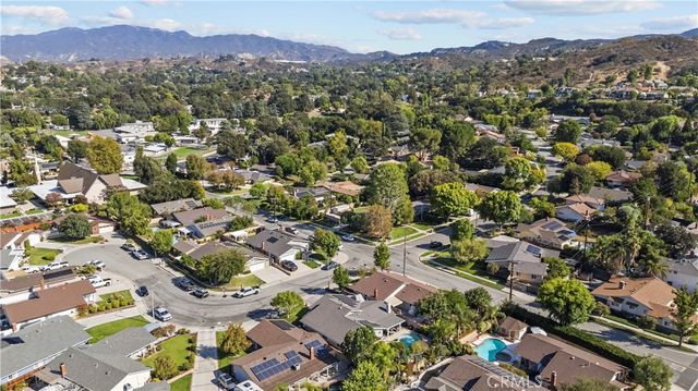25065 Green Mill, Newhall, CA 91321
